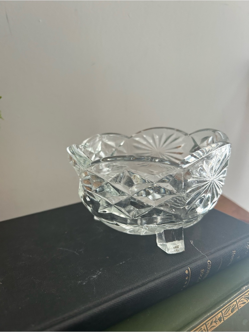 vintage pressed glass 3 footed bowl candy Trinket dish sugar bowl
